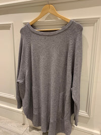 THE EVERYDAY POCKET JUMPER