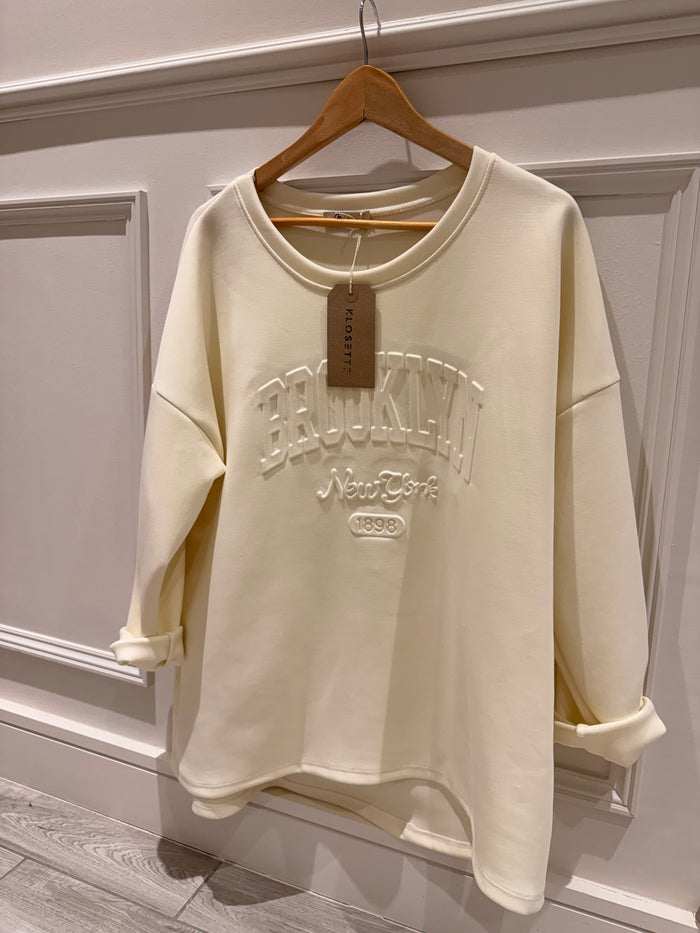 BROOKLYN SWEATER