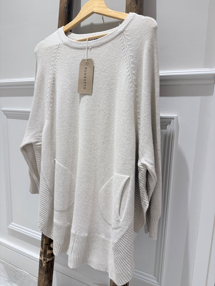 THE EVERYDAY POCKET JUMPER