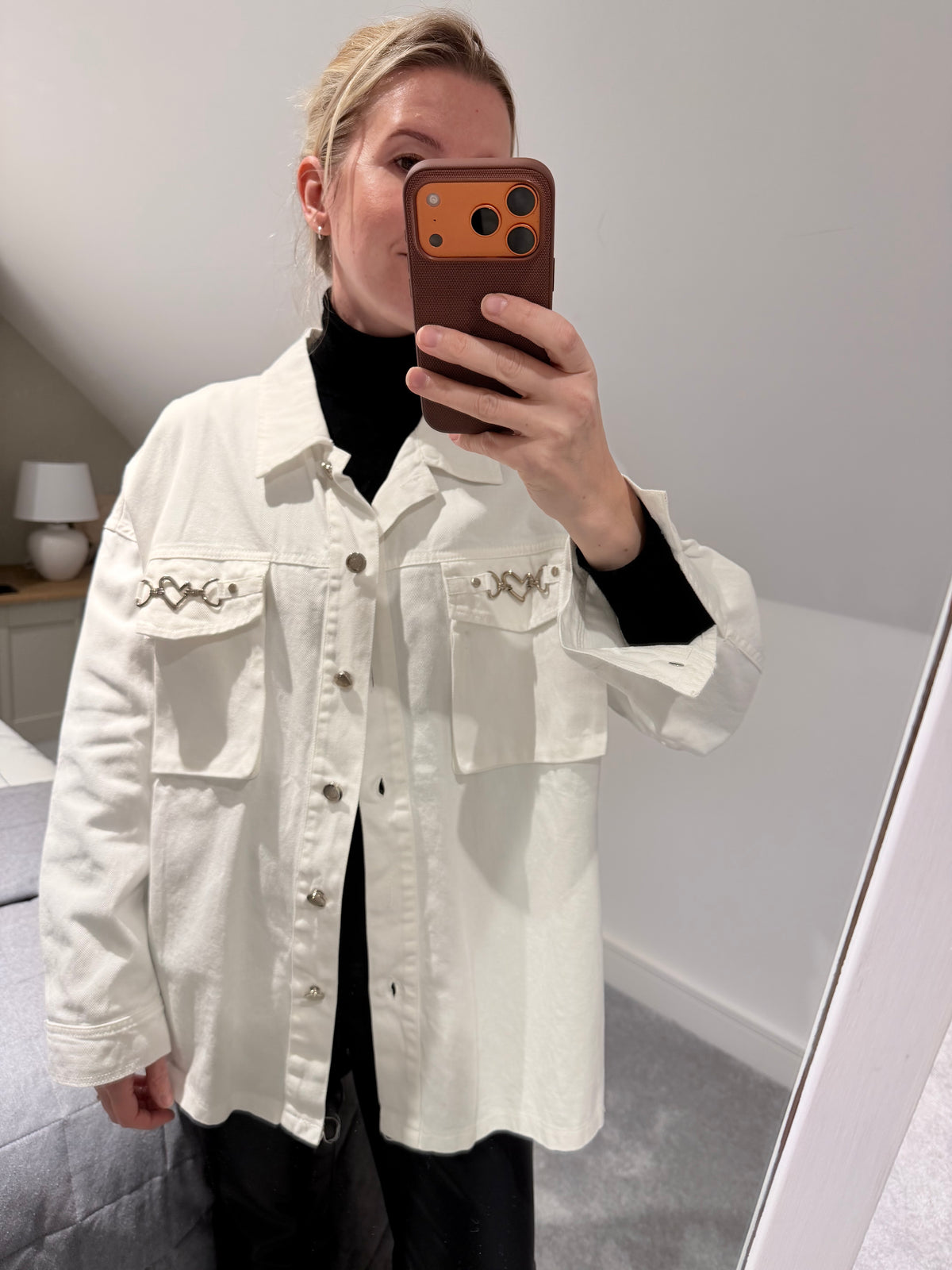HEART DETAIL JACKET