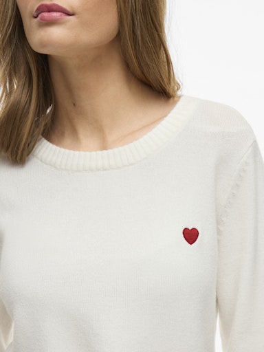HEART DETAIL KNIT TOP