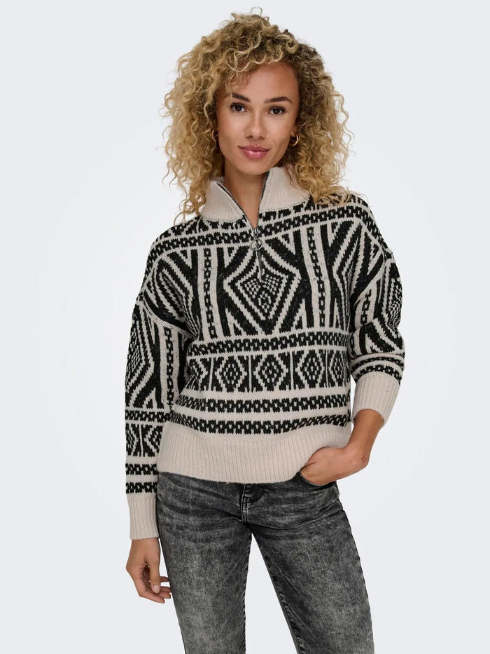 ZIP PULLOVER KNIT